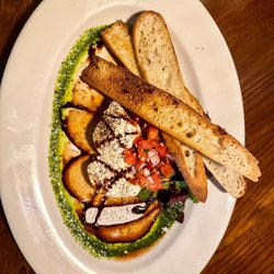 River Twist - Starter Special of the day: Burrata with balsamic drizzle