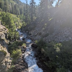 Eagle Falls Trailhead - River