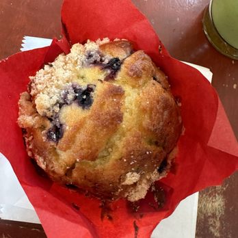 Rue De La Course - Blueberry muffin - Coffee & Tea Near Me - New Orleans, Louisiana Rue De La Course - Blueberry muffin - Coffee & Tea Near Me - New Orleans, Louisiana