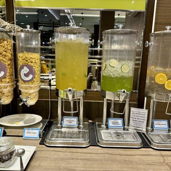 Cafe Belmont - 01.03.24 cereal and juice station - American Near Me - Pasay City, NCR