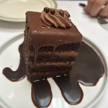 Smith & Wollensky - Chocolate Mousse Cake - Steakhouses Near Me - New York, New York Smith & Wollensky - Chocolate Mousse Cake - Steakhouses Near Me - New York, New York