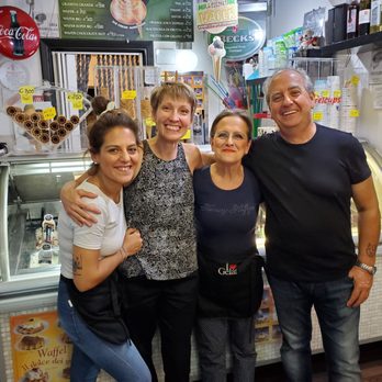 Panna e Liquirizia - Not only is the gelato delicious, the family who runs this shop are absolutely lovely. - Ice Cream & Frozen Yogurt Near Me - Rome, RM