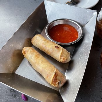 The Peterboro - Vegetable spring Roll (VG) - Chinese Near Me - Detroit, Michigan The Peterboro - Vegetable spring Roll (VG) - Chinese Near Me - Detroit, Michigan