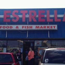 La Estrella Food and Fish Market - La Estrella façade...the are NO LONGER on 6th!