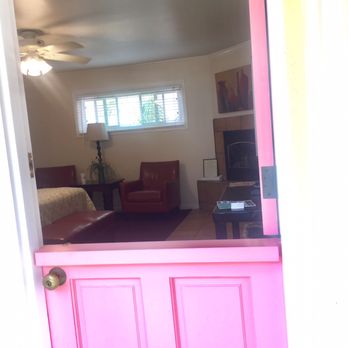 Beach House Inn - Split door - Hotels Near Me - Santa Barbara, California Beach House Inn - Split door - Hotels Near Me - Santa Barbara, California