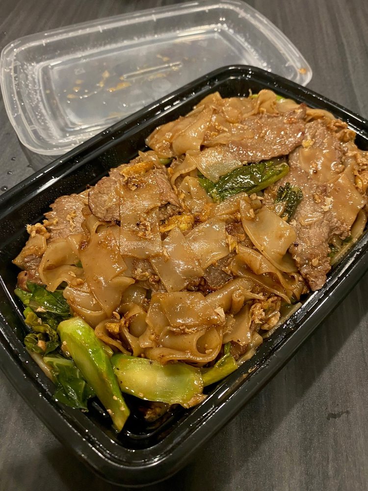 Food from Thai On Main