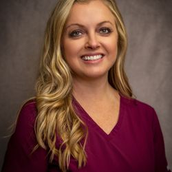 Déjà Vu Skin & Health Center - Jennifer, RN