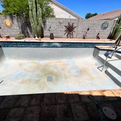 Maui Blue Pools - Finally finished draining and performing a successful muck out with this pool. Now, time for the fun part, acid washing!