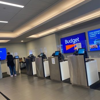 Budget Rent a Car - 10 counters and 2 people working - Car Rental Near Me - Kahului, Hawaii Budget Rent a Car - 10 counters and 2 people working - Car Rental Near Me - Kahului, Hawaii