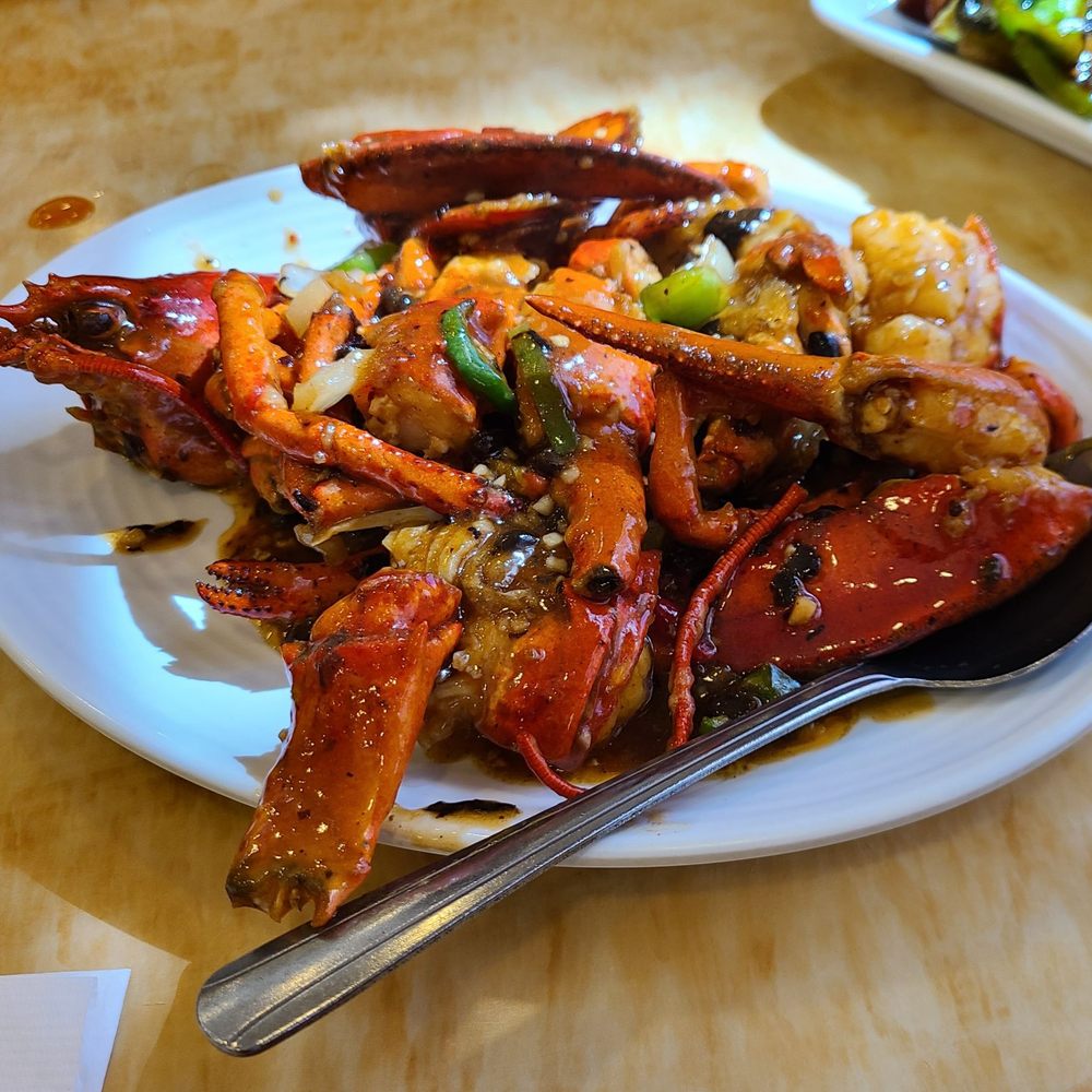 Lobster King - Seafood Near Me - Honolulu, Hawaii Lobster King - Seafood Near Me - Honolulu, Hawaii
