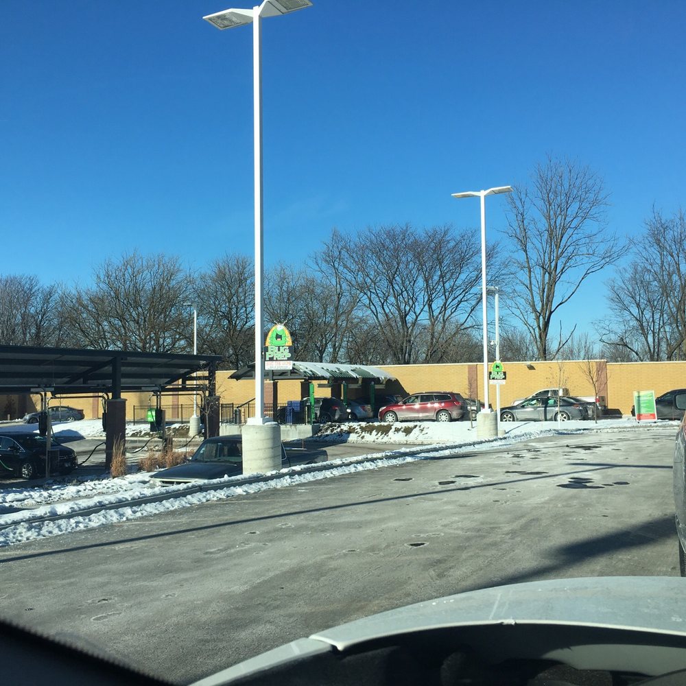 Jet Brite Car Wash - Prime time, apparently! - Car Wash Near Me - Bolingbrook, Illinois Jet Brite Car Wash - Prime time, apparently! - Car Wash Near Me - Bolingbrook, Illinois