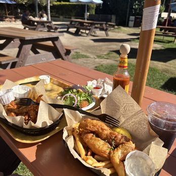 Padaro Beach Grill - Fish & Chips & Fried Clams & Chips - American Near Me - Carpinteria, California Padaro Beach Grill - Fish & Chips & Fried Clams & Chips - American Near Me - Carpinteria, California