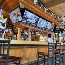 Brothers Bar & Grill