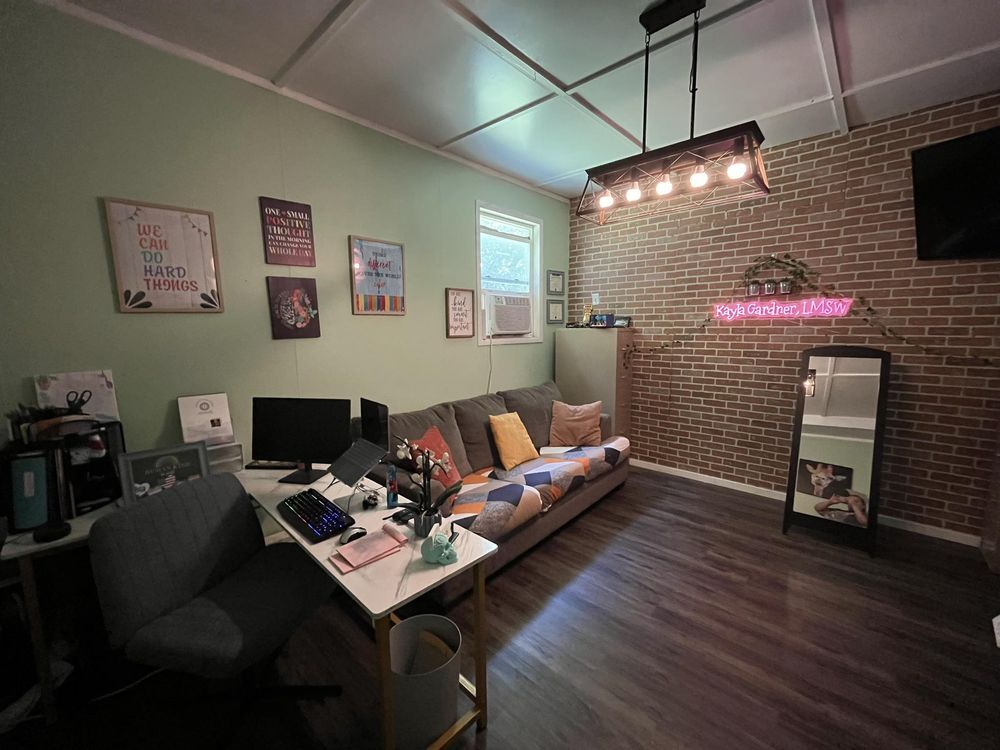 Loving Listening - grief counselor in Meriden, KS