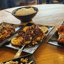 Sea Eel & Beef Cubes Tomato Rice