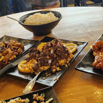 Ming Chef Asian Cuisine - Mongolian beef, beef cubes in tomato rice, sweet and sour porkchop - Pan Asian Near Me - Elmhurst, Illinois Ming Chef Asian Cuisine - Mongolian beef, beef cubes in tomato rice, sweet and sour porkchop - Pan Asian Near Me - Elmhurst, Illinois