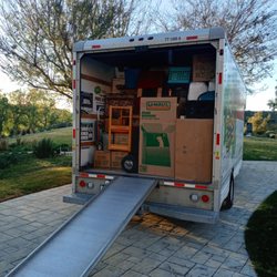Good Hands Movers - packing