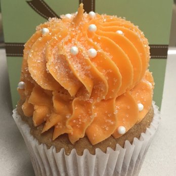 Gigi's Cupcakes - Best cupcake ever it was so moist and the frosting was amazing!! - Cupcakes Near Me - Clarksville, Tennessee Gigi's Cupcakes - Best cupcake ever it was so moist and the frosting was amazing!! - Cupcakes Near Me - Clarksville, Tennessee