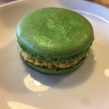 Maison B Cafe - Pistachio Macaron - Belgian Near Me - New Haven, Connecticut