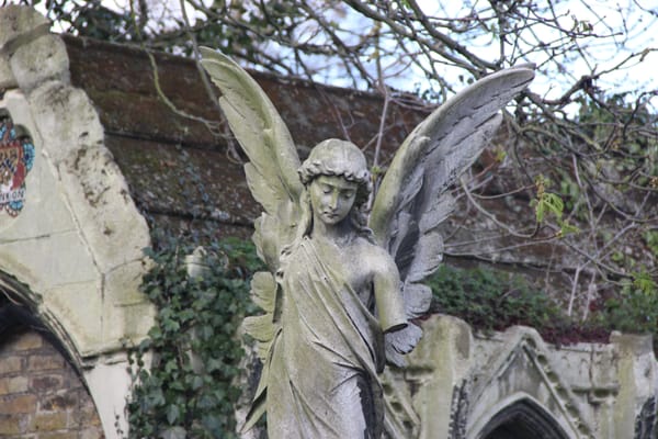 Kensal Green Cemetery by null