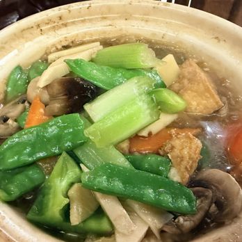 Canton Kitchen - Tofu hot pot - Cantonese Near Me - Decatur, Georgia