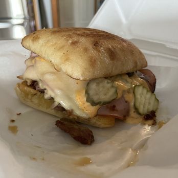 Kozy Nuk Cafe - Cuban - Waffles Near Me - Stoughton, Wisconsin