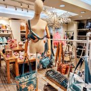❁ALOHAショップ❁ Aloha Outlet, 2250 Kalakaua Ave, Ste 314, Honolulu, HI 96815