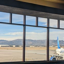 United Airlines - Beautiful scenery waiting for Loading great experience.