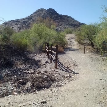 Piestewa Peak - Start of 202 trail - Parks Near Me - Phoenix, Arizona Piestewa Peak - Start of 202 trail - Parks Near Me - Phoenix, Arizona