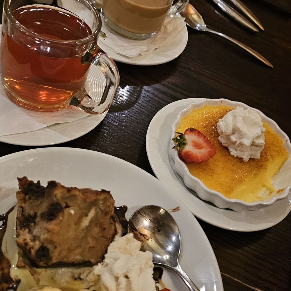 Bread pudding and crème brûlée.