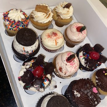 Cupcake Delirium - Bakeries Near Me - Pineville, North Carolina Cupcake Delirium - Bakeries Near Me - Pineville, North Carolina