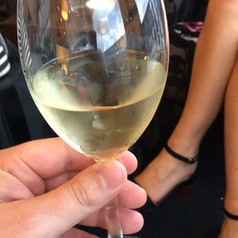 British Airways Lounge - New Zealand Sauvignon Blanc - Airport Lounges Near Me - Houston, Texas British Airways Lounge - New Zealand Sauvignon Blanc - Airport Lounges Near Me - Houston, Texas