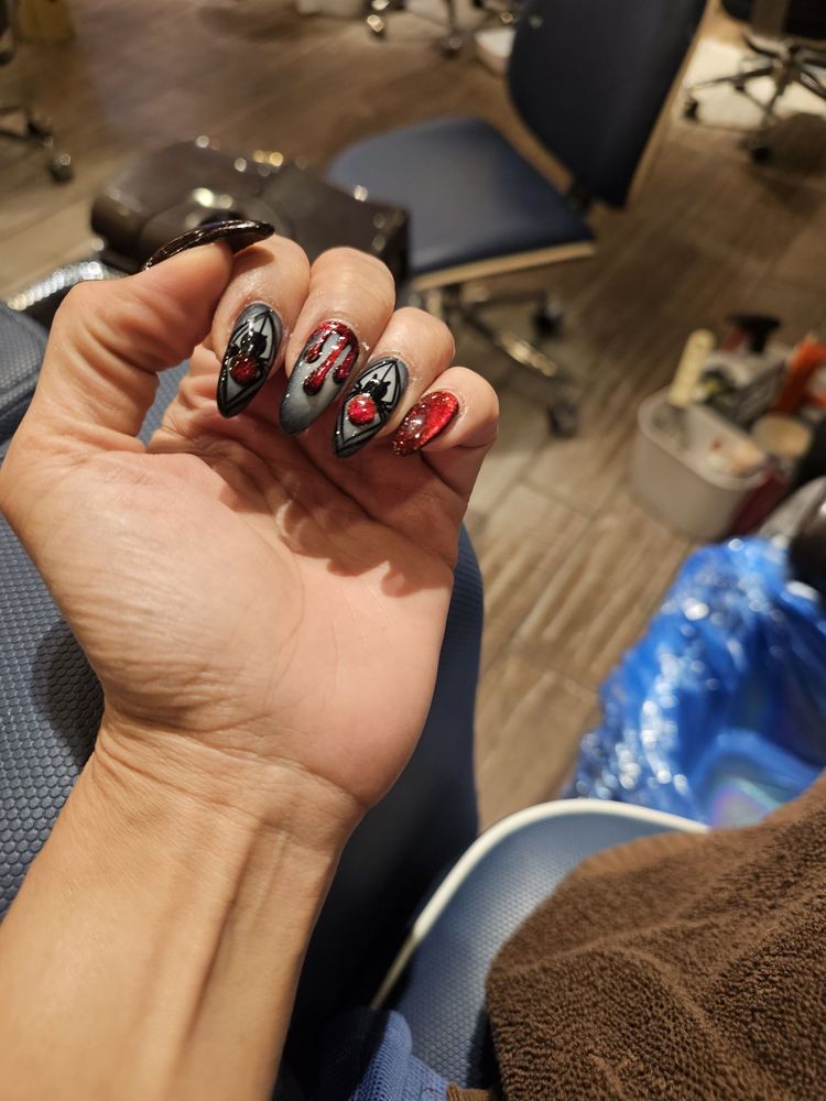 Cocoon Urban Nails Logo