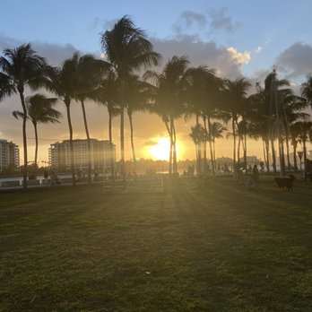 South Pointe Park - Parks Near Me - Miami Beach, Florida South Pointe Park - Parks Near Me - Miami Beach, Florida