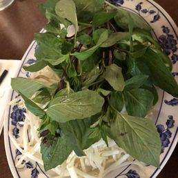 String beans and Thai basil