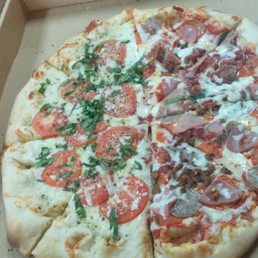 Tomato Basil Pizza