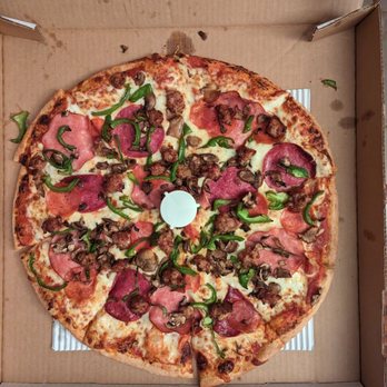King Kong NY Pizza - Combination pizza with extra sauce and no olives. - Pizza Near Me - San Jose, California King Kong NY Pizza - Combination pizza with extra sauce and no olives. - Pizza Near Me - San Jose, California