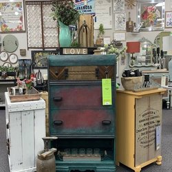 Rustic Resque