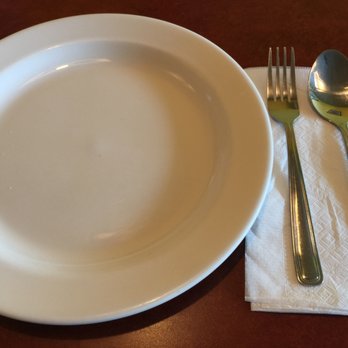 Talay Thai Restaurant - Table setting~ - Thai Near Me - Vancouver, British Columbia Talay Thai Restaurant - Table setting~ - Thai Near Me - Vancouver, British Columbia