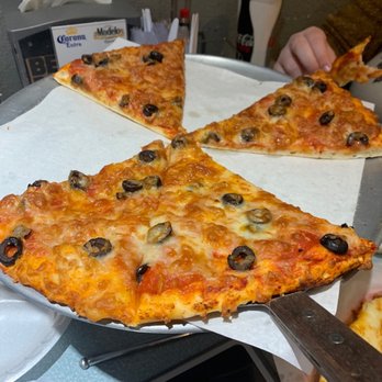 Pizza Planet - Pepperoni and Olive - Pizza Near Me - Buhl, Idaho Pizza Planet - Pepperoni and Olive - Pizza Near Me - Buhl, Idaho