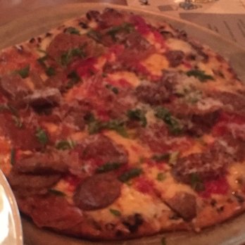 Disotto - Pizze- pepperoni, sausage, san marzano - Italian Near Me - Highwood, Illinois