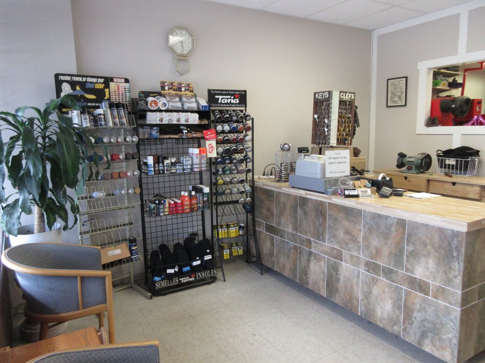 LANGLEY SHOE RENEW Updated October 2024 20191 56 Avenue, Langley