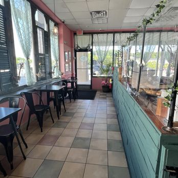Milanes Cuban Corner - Cuban Near Me - McKees Rocks, Pennsylvania