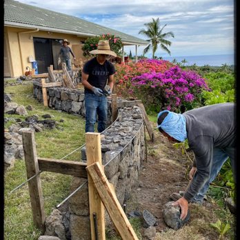 Cruz Lawn and Landscape - Blue stone rockwall - Lawn Services Near Me Cruz Lawn and Landscape - Blue stone rockwall - Lawn Services Near Me