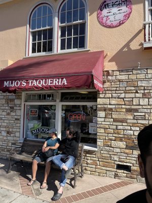 Mijo's Taqueria by null