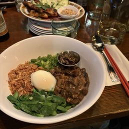 Mushroom Pan Mee (Vo, VVo)Mushroom