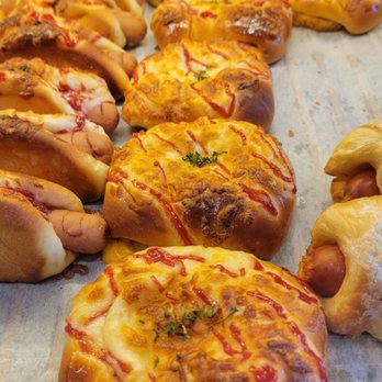 Paris Baguette - #2 weakness - Bakeries Near Me - Buena Park, California