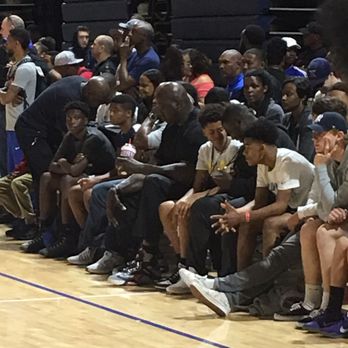 LakePoint Sports - Basketball Courts Near Me - Emerson, Georgia