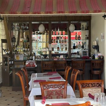 Annapurna Restaurant and Bar - Bar Area - Indian Near Me - Oakland, California