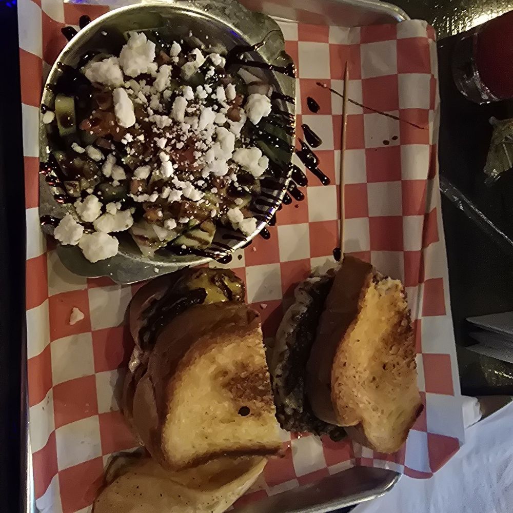 Spliff's Gastropub - The Patty Melt My Face Burger - Beverage Store Near Me - Jacksonville, Florida